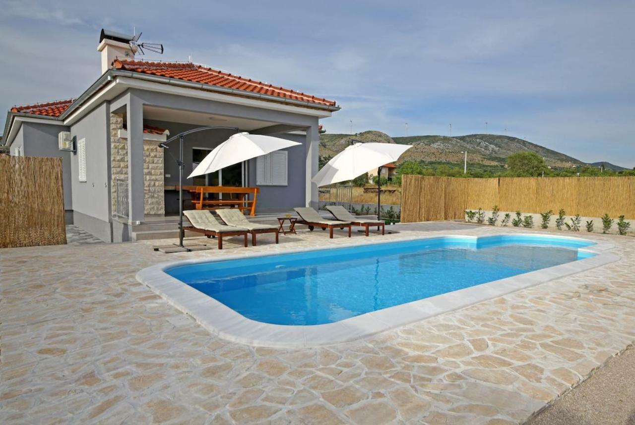 Modern Guest House Rak With Beautiful Pool Šibenik Exterior foto
