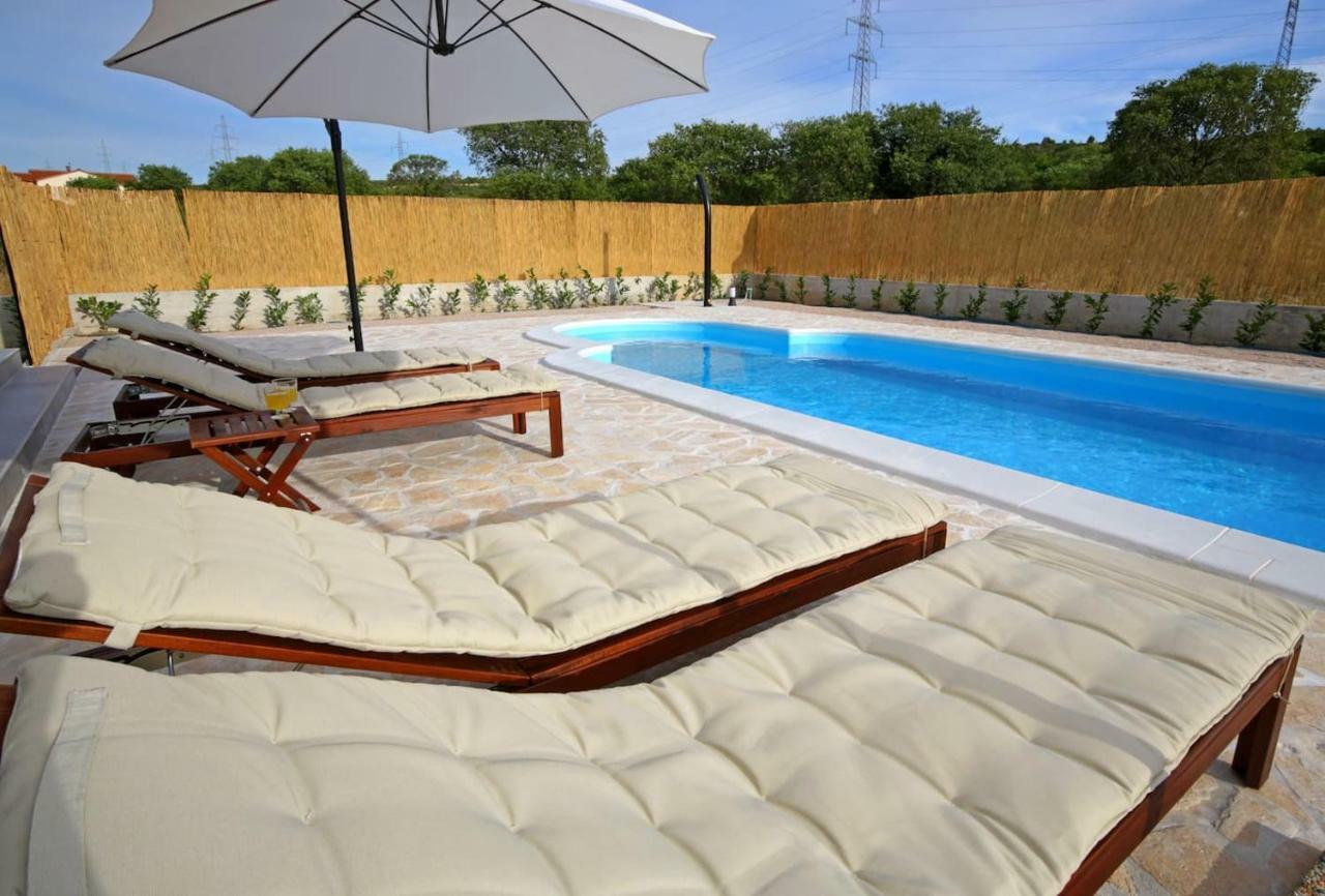 Modern Guest House Rak With Beautiful Pool Šibenik Exterior foto